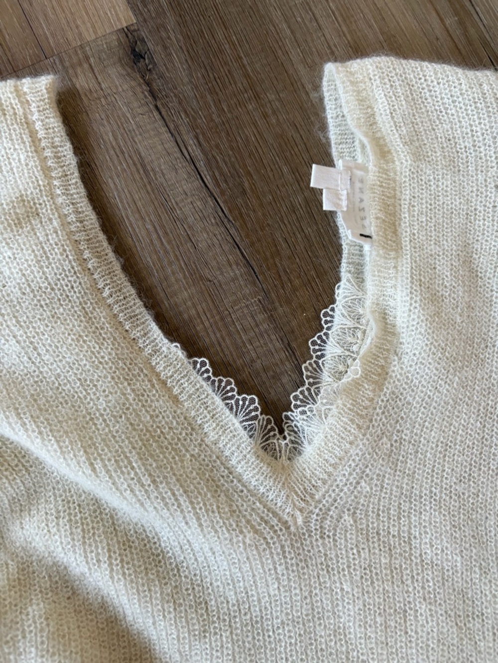 Sezane Cream V-Neck Lace Trim Women's Sweater - Small - Picture 2 of 3